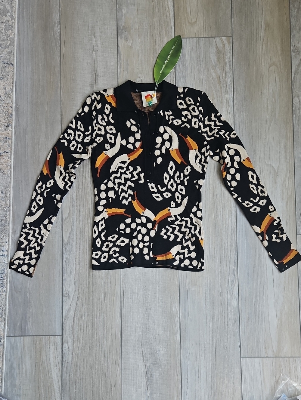 Farm Rio Sweater - Picture 4 of 10